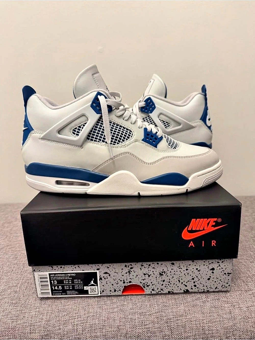 Nike Air Jordan 4 Retro White & Blue US 13 Like New